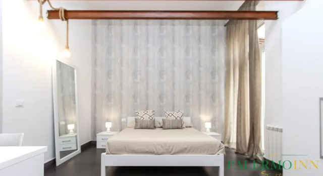 Двухместный номер Standard с балконом Palermo Inn Suite