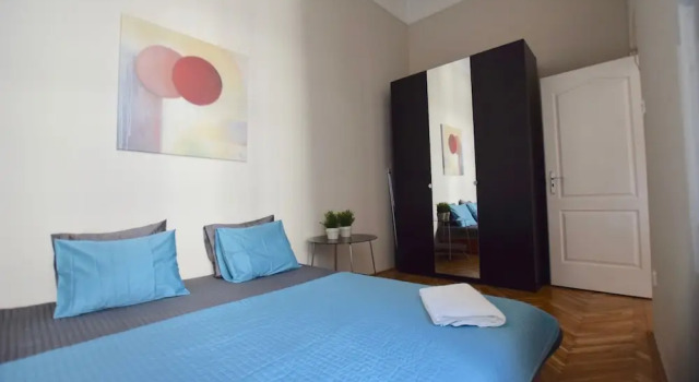 Standard Apartment by Hi5 - Múzeum 5, Забронировать Апартаменты/квартира Будапешт Центральная Венгрия