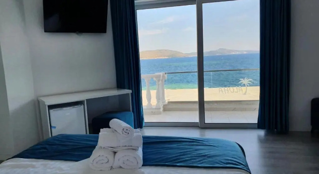 Двухместный номер Deluxe с балконом Hotel Aloha
