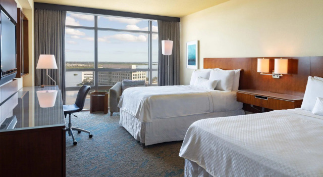 Четырёхместный номер Standard с видом на залив The Westin Tampa Bay