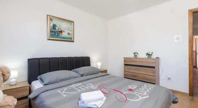 3 Bedroom Stunning Home In Otocac, Prenota Hotel Hotel a Kvarner con piscina, Piscina