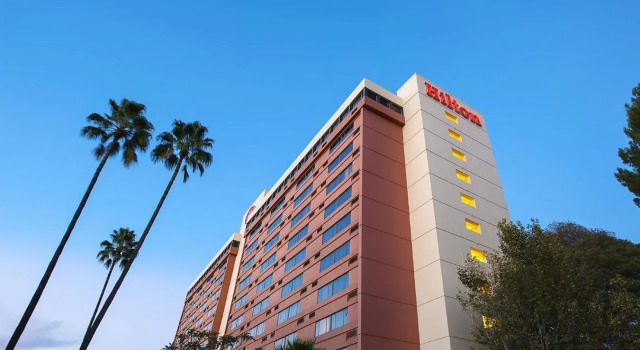 Двухместный номер Executive Hilton Concord
