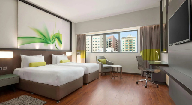 Двухместный номер Deluxe Howard Johnson Plaza by Wyndham Dubai Deira