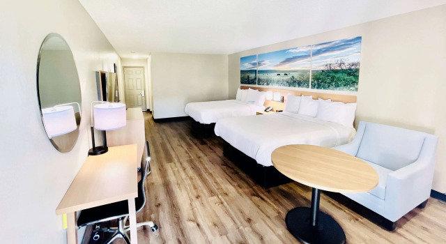 Days Inn by Wyndham Burleson Ft. Worth, Забронировать Мини-отель Берлесон Dallas - Fort Worth Metropolitan Area
