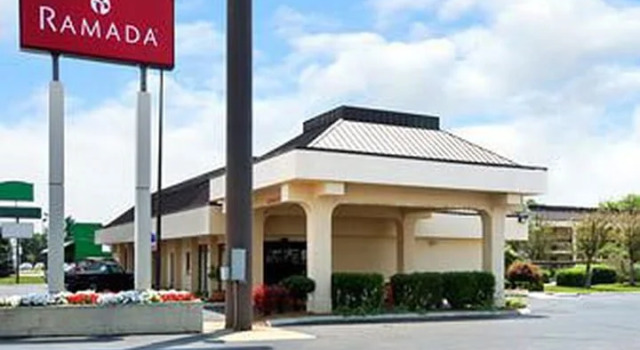 Одноместный люкс Ramada by Wyndham Lebanon