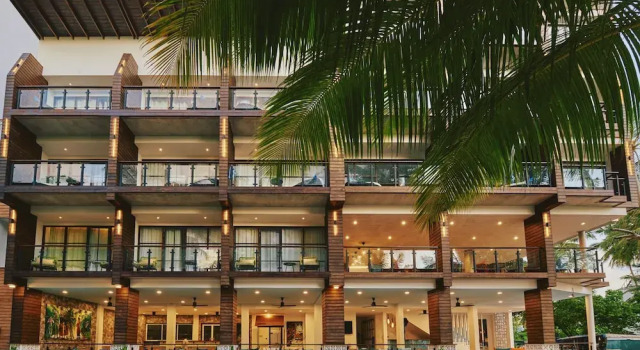 Beach Hotel Dhigurah, Buchen Sie Hotel SPA-Hotels in Dhigurah, SPA