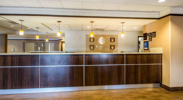 Comfort Inn Maingate, Rezerwuj Hotel Hotele w Four Corners ze śniadaniem, Śniadanie