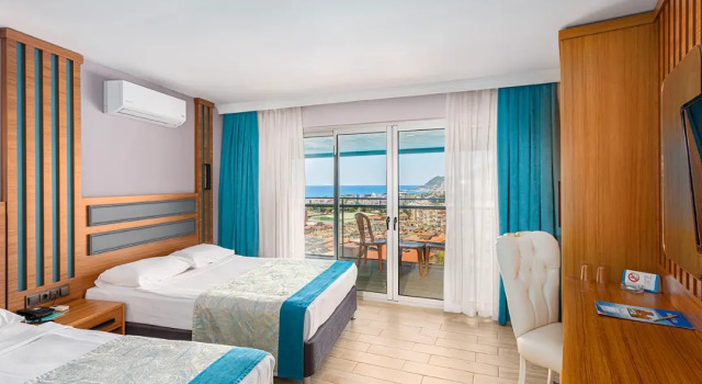 Двухместный номер Standard с видом на сад Blue Star Hotel