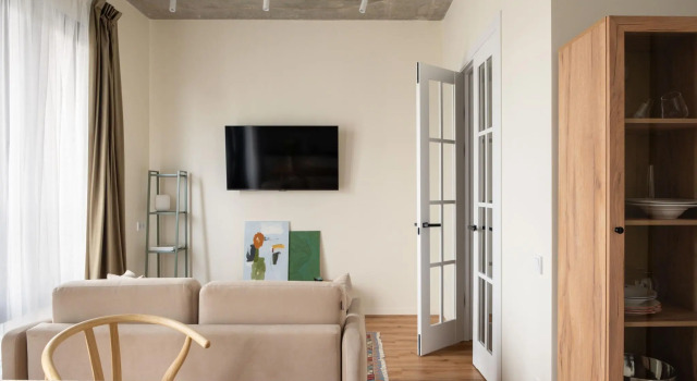 Comfortable apartment in ZILart, Book Apartment Moscow Russia