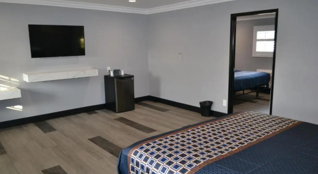 Четырёхместный номер Standard Bell Gardens Inn Los Angeles - Bell Gardens