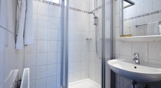 Одноместный номер Standard с балконом Euro Youth Hotel & Krone