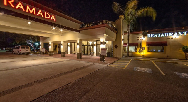 Ramada Houston IAH Airport East, Book Hotel Hoteller i Humble med pool, Swimmingpool