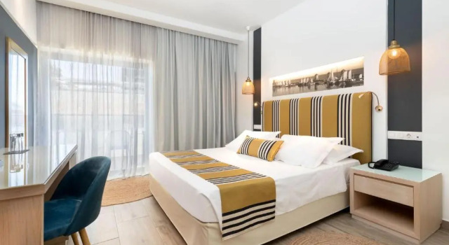 Двухместный номер Superior с балконом Mercure Rhodes Alexia Hotel & Spa