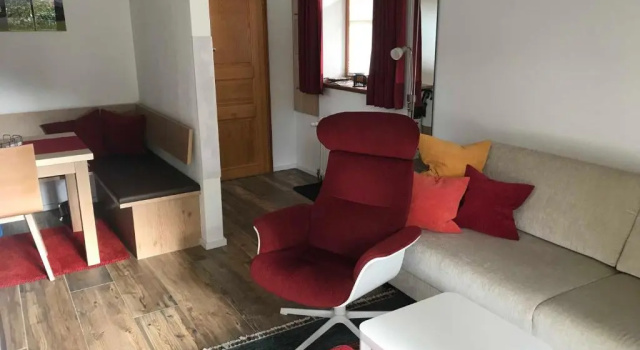 Alpen Suite Abwinkl, Reserva ahora Hotel Hoteles en Tegernsee con aparcamiento, Aparcamiento