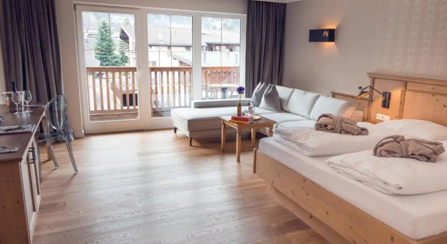 Люкс с видом на горы Alpine Hideaway ZILLERTALERHOF - 4 Sterne Superior