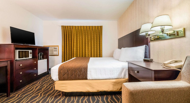 Rodeway Inn Enumclaw Mount Rainier-Crystal Mountain Area, Забронировать Отель Энумкло Crystal Mountain Washington