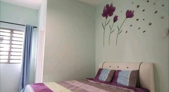 Апартаменты Comfort с 3 комнатами с балконом и с видом на город Just For You Highlands Apartment.