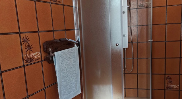 Четырёхместный номер Standard с красивым видом из окна Casa Olmi