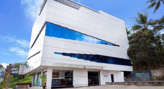 Hotel Ivory Grand, Забронировать Отель Велламундра штат Керала