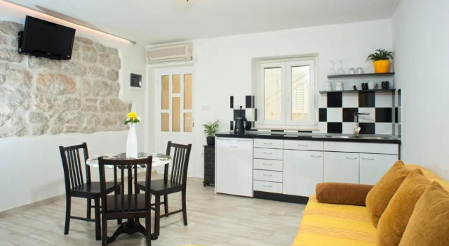 Апартаменты Bokun Guesthouse