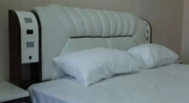 Royal Comfort Suites