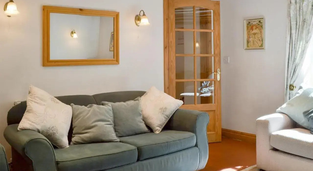 Woodhouse Cottage, Boek Vakantiehuis Hotels in Deeside met parkeren, Parkeren