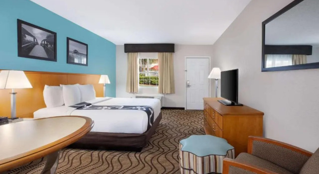 Номер Standard La Quinta Inn by Wyndham Cocoa Beach-Port Canaveral