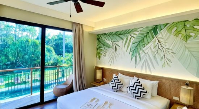 Номер Deluxe с видом на бассейн Isla Amara Resort