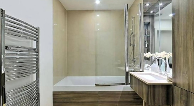 St George Wharf Apartments, Varaa Huoneisto Asunnot kohteessa Merseyside, Huoneisto