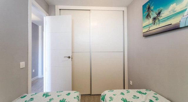 Beautiful Piscis Apartment, Забронировать Апартаменты/квартира Бенидорм Коста-Бланка, рядом с Гора Ла-Крус
