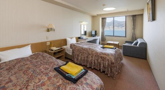 Suo-oshima Onsen Hotel Daikanso, Rezerwuj Hotel Hotele w Chugoku z parkingiem, Parking