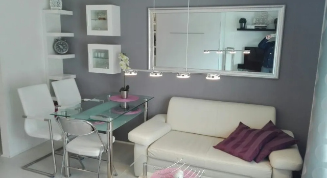Wohnung an der Lagune mit Terrasse