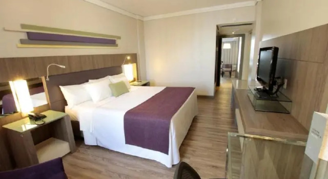 Номер Standard Grand Mercure Curitiba Rayon