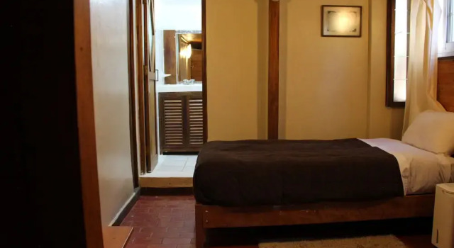 Standard triplaágyas szoba tree house lodge