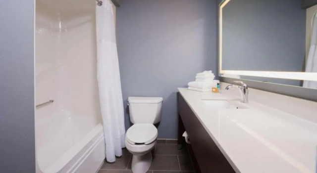 Номер Standard с видом на реку Whitefish Riverfront Hotel