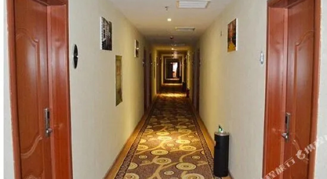 Yifeng Home Business Hotel Xilinhot, Book Hotel Xilinhot Inner Mongolia