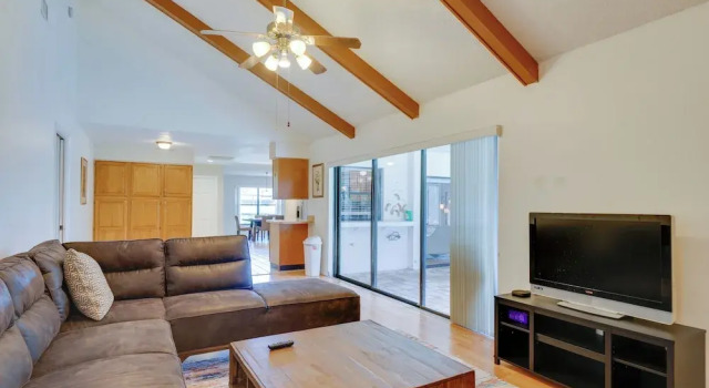 Коттедж с 3 комнатами Fort Myers Home, Lanai & Private, Heated Pool