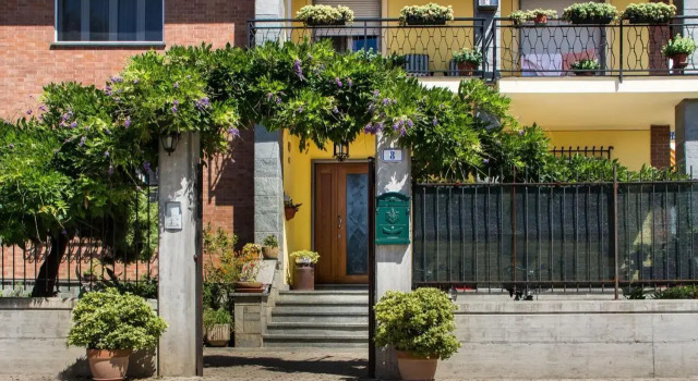 B&B Villa Pietro, Забронировать Отель «постель и завтрак» Отели Пьемонта с бассейном, Бассейн