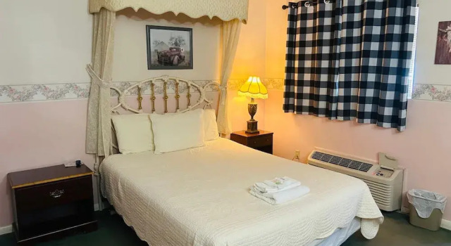 Двухместный номер Standard Victorian Inn Superior By Capital O NE
