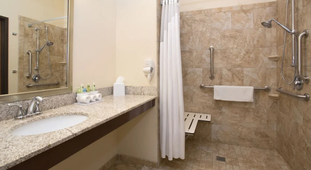 Люкс c 1 комнатой Holiday Inn Express & Suites Glendive by IHG