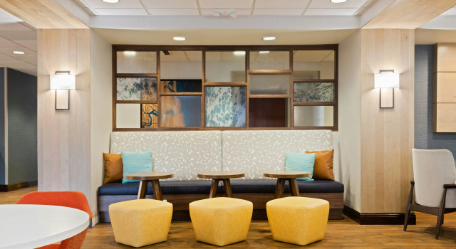 Hampton Inn Jacksonville-I-295 East/Baymeadows, Book Hotel Jacksonville Florida