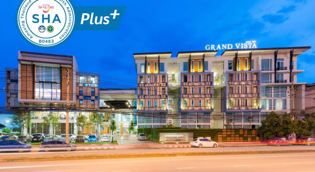 Кровать в общем номере Дуплекс Grand Vista Hotel Chiangrai
