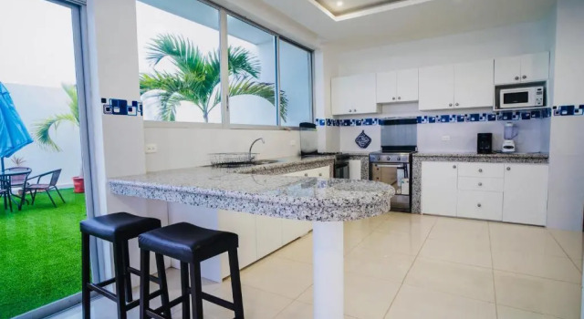 Апартаменты Super Duplex al mar con acceso a la playa - Club Privado en Manta