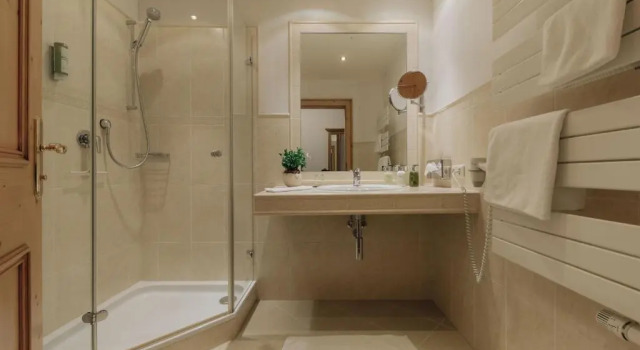 Двухместный номер Standard с балконом Hotel Hirschen Montafon