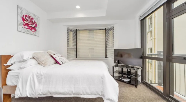 QV Sunny central Studio - 549