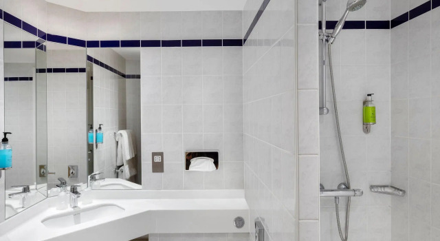 Двухместный номер Standard Holiday Inn Express Poole by IHG