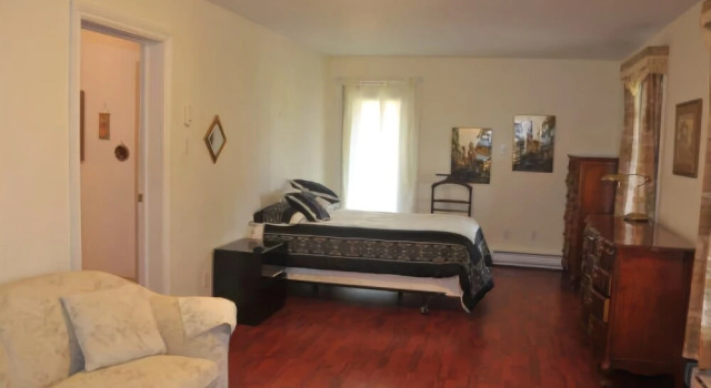 River Breeze Inn