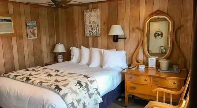 Isleview Motel and Cottages