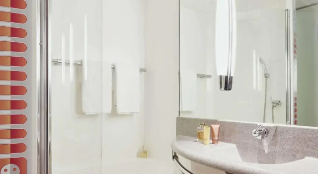 Семейный номер Standard ibis Styles Marseille Aéroport