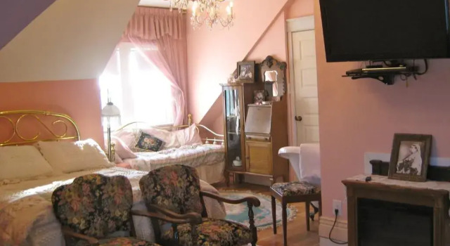 Двухместный люкс Wakamow Heights Bed and Breakfast